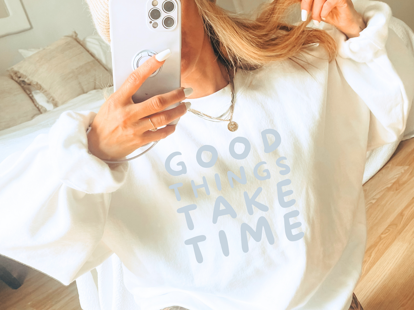 Good Things Inspirational Crewneck Sweatshirt - Cute Graphic Tee